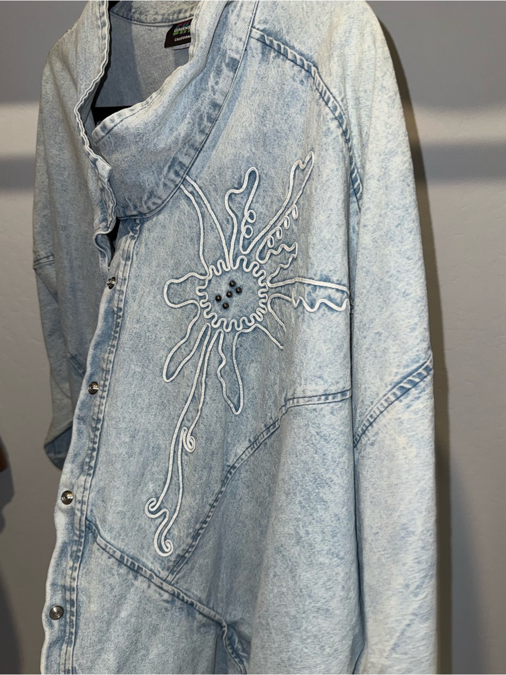 Oversized Washed Gray Embroidered Denim Jacket - Picture 4 of 7